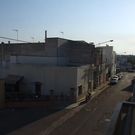 فندق مبيت وإفطار La Tuja Nel Salento ماتينو