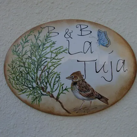 La Tuja Nel Salento فندق مبيت وإفطار